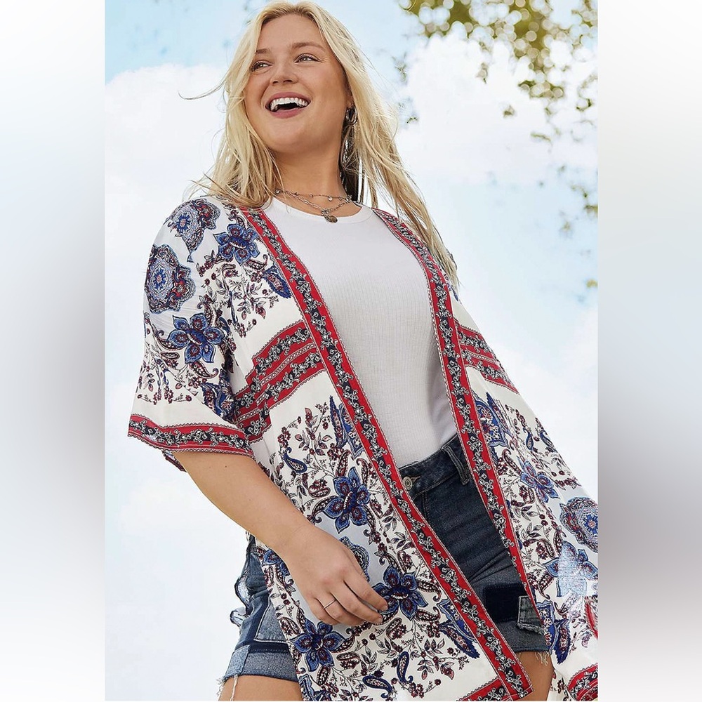 Maurices Americana Border Kimono - Women’s Size Large